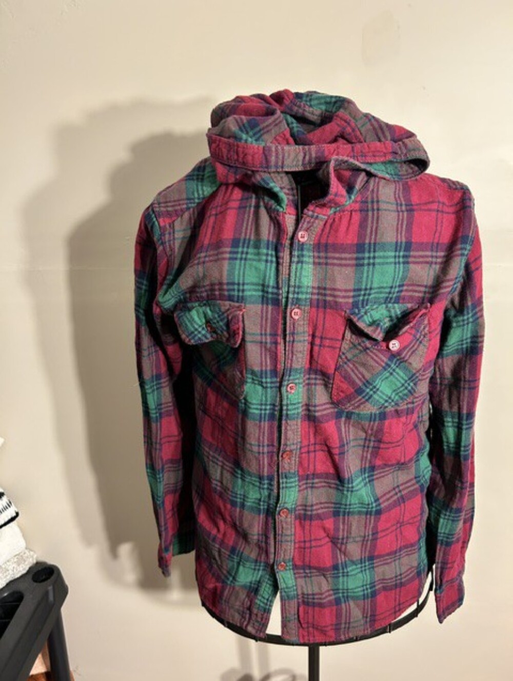flannel size medium womens red green plaid shirt button up top gorpcore hoodie